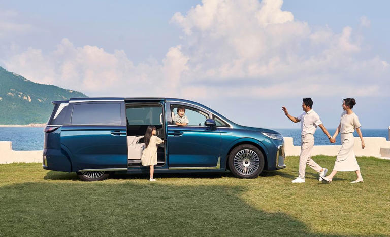 35万级新能源豪华MPV，腾势D9与岚图梦想家怎么选？