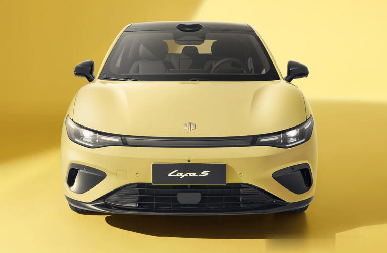 9.28万元起！零跑Lafa5正式上市，全新纯电运动轿跑