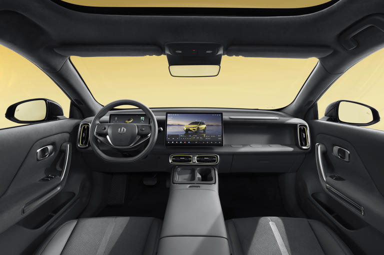 9.28万元起！零跑Lafa5正式上市，全新纯电运动轿跑