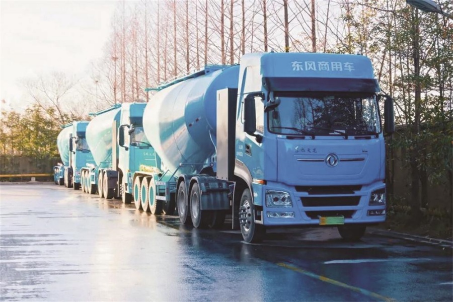 东风天龙KL兆瓦超充重卡批量交付