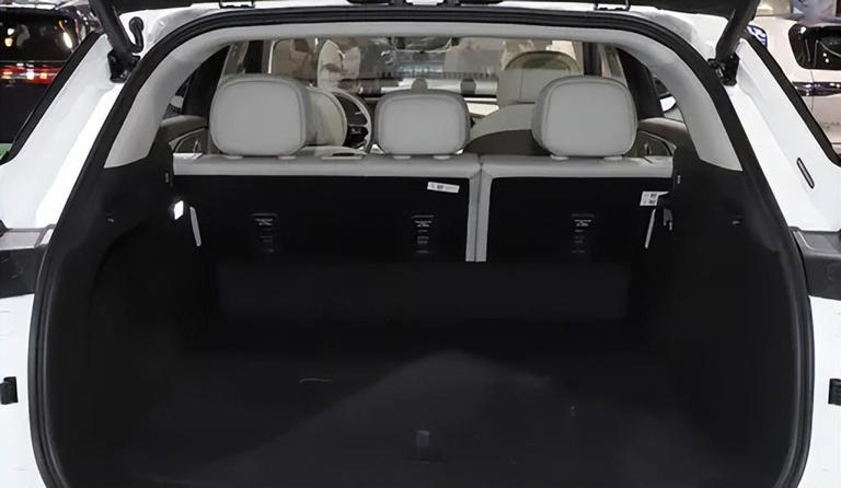 15万预算买SUV！瑶光C-DM寰球版这三项硬实力，出行的最佳选择