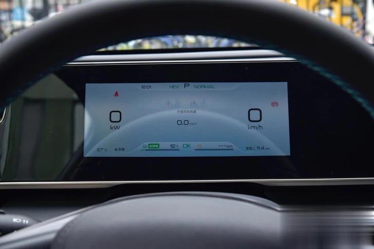 9.98万起，比亚迪秦LDM-i哪款最值？最低配能买吗？