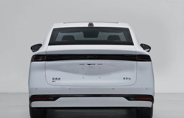 新海豹06 EV申报图!动力升级,前脸更厚实,与秦MAX为姊妹车型 新海豹06EV申报图!动力升级,前脸更厚实,与秦MAX为姊妹车型