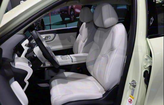 10万级纯电SUV有多卷?看完启源Q05和零跑A10你就懂了! 10万级纯电SUV有多卷?看完启源Q05和零跑A10你就懂了!