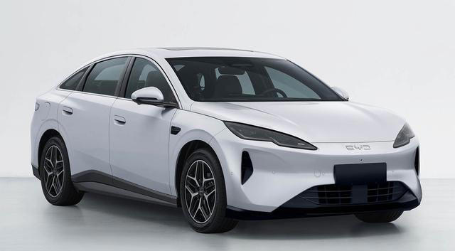 新海豹06 EV申报图!动力升级,前脸更厚实,与秦MAX为姊妹车型 新海豹06EV申报图!动力升级,前脸更厚实,与秦MAX为姊妹车型