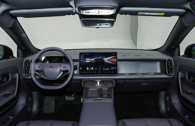 限时惊喜价比海豹06GT便宜了4万多元,零跑Lafa5更值得考虑吗? 限时惊喜价比海豹06GT便宜了4万多元,零跑Lafa5更值得考虑吗?