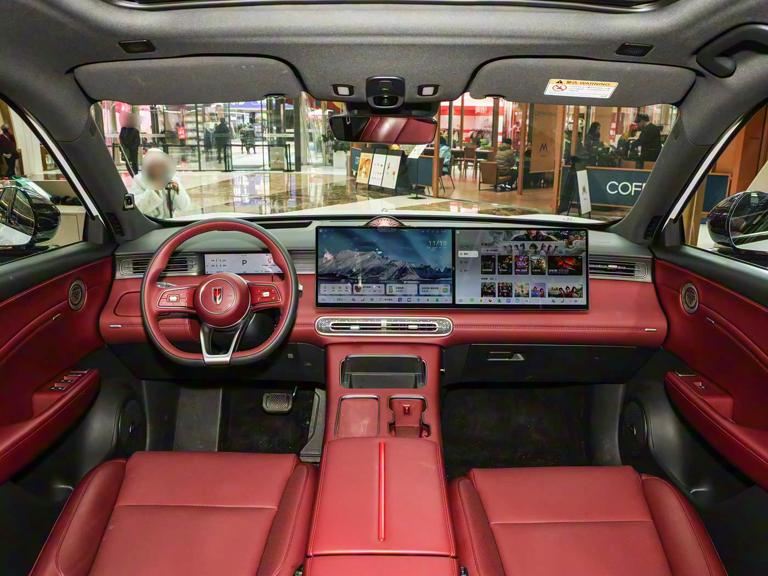 再等几天上市!豪华插混SUV续航1650km,预售17.88万 再等几天上市!豪华插混SUV续航1650km,预售17.88万