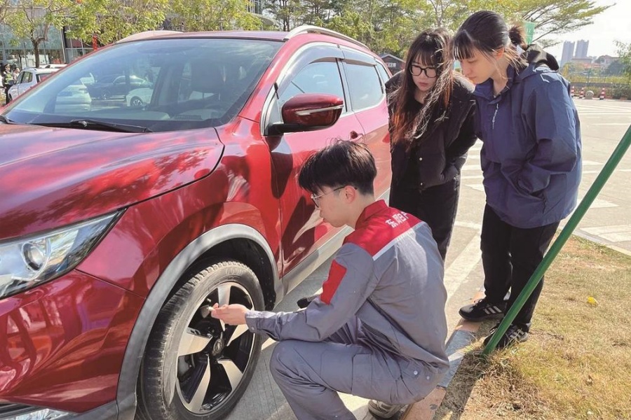 东风日产感心服务，好暖！