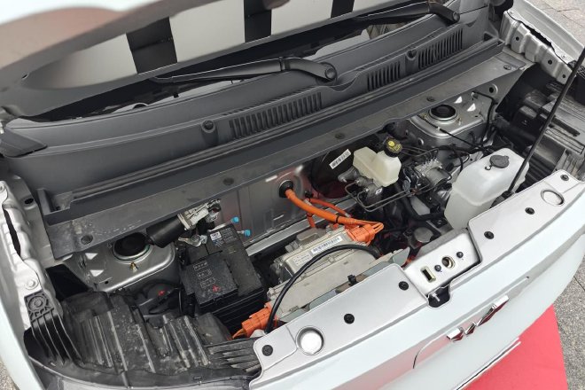 售4.78-5.08万五菱之光EV正式上市