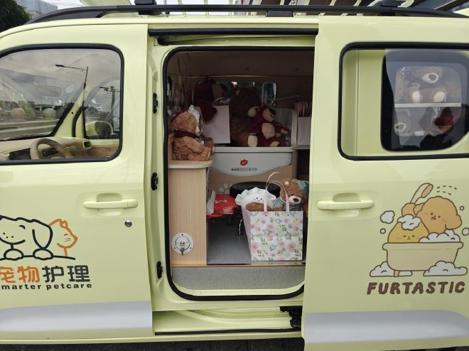 售4.78-5.08万五菱之光EV正式上市