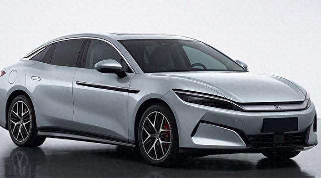 锁定30万级别，比亚迪旗舰“双L”发布，启用全新设计语言