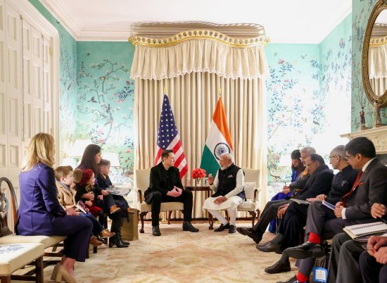 特斯拉为进军印度市场做准备将把数千辆汽车运往孟买附近港口