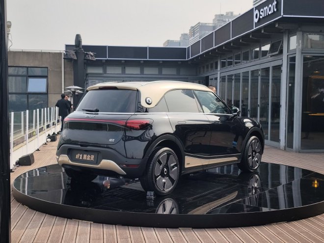 售价万元smart#1黑金灵限量版上市