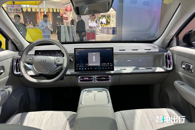 零跑B10定档4月10日上市！销售：内部价9.98万起