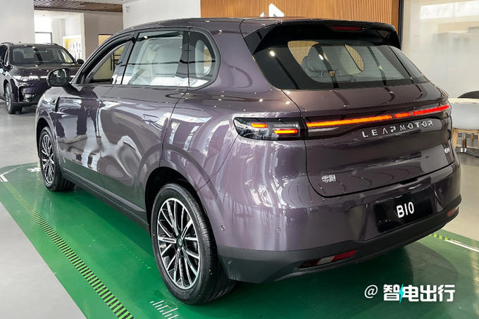零跑B10定档4月10日上市！销售：内部价9.98万起