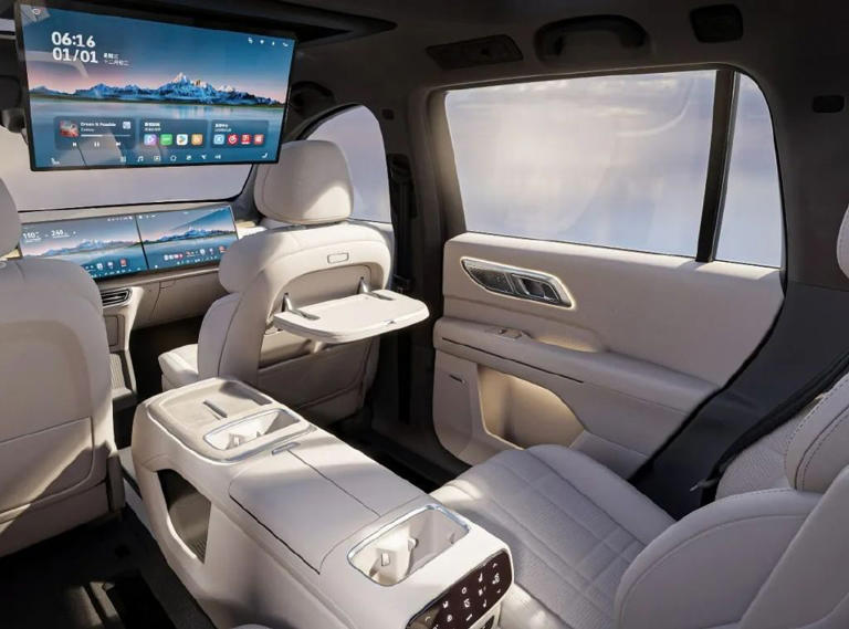 空间、智能与性能并存！上海车展高热度中大型SUV盘点