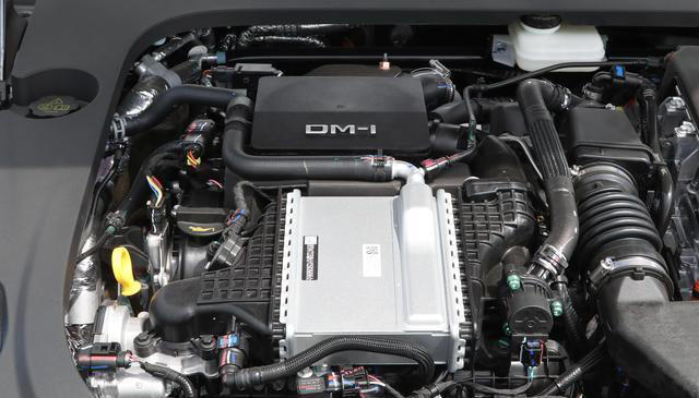 比亚迪汉L上市：标配激光雷达、纯电续航可达701公里