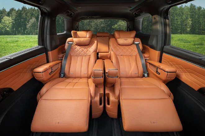 智驾奢享旗舰MPV传祺向往M8乾崑版发布