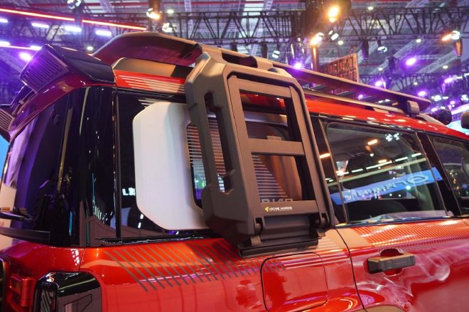 2025上海车展：北京越野BJ40增程改装版