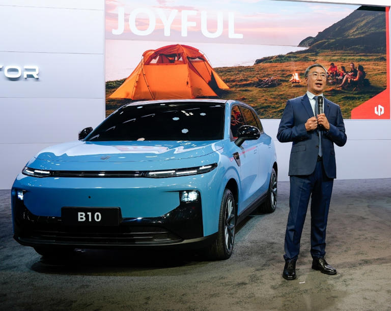 一口价9.48万起：零跑“价格战”动了谁的蛋糕？