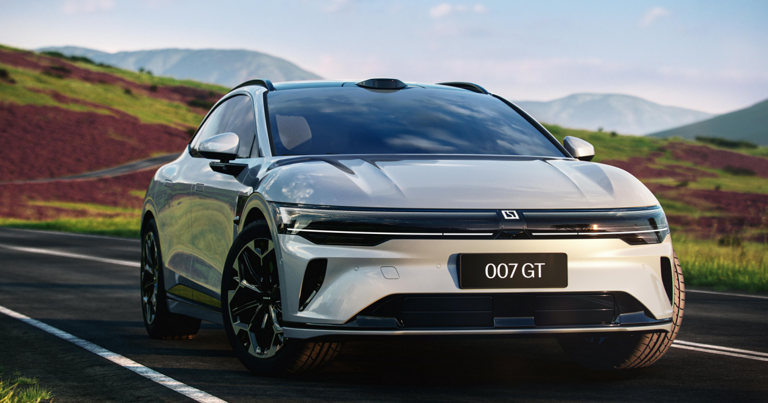 你仔细看极氪007GT，再看阿维塔06，这就是差距