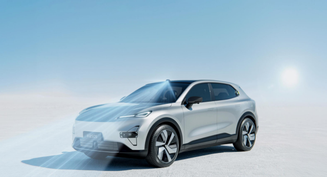 10万级选纯电SUV，深蓝S05、零跑B10谁更值得买？