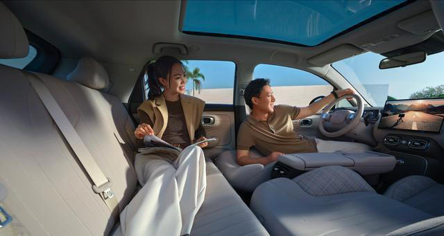 选10万级小车，安全才是最大的性价比！埃安UT用真材实料证明