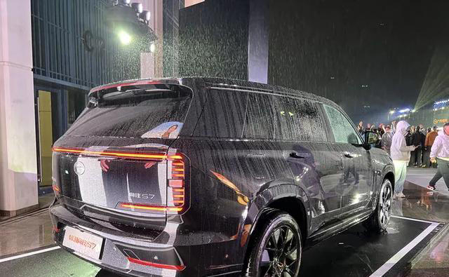 中大型插混SUV,谁还敢高过这个价? 中大型插混SUV,谁还敢高过这个价?