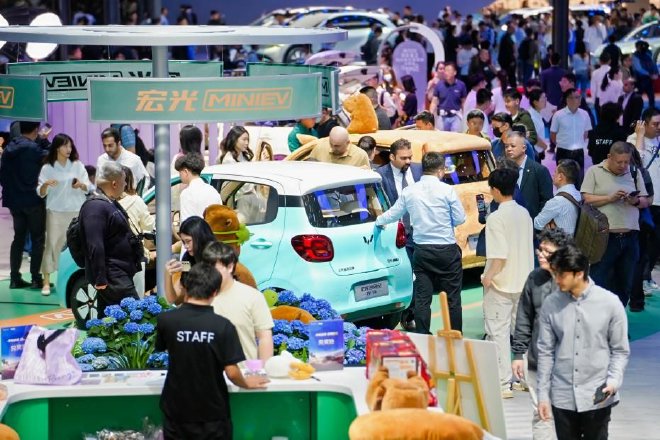 持续热销宏光MINIEV4月销量28990台