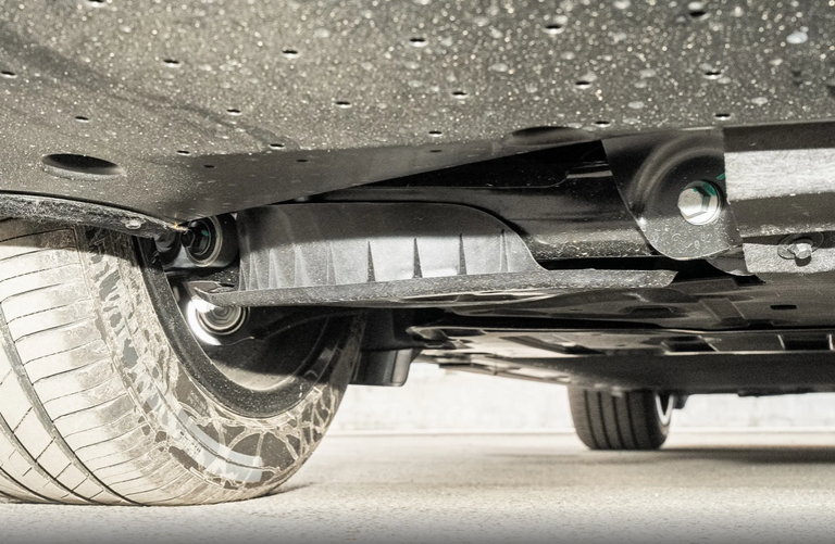 产品力大幅优化，2025款吉利银河E8有备而来，指导价14.98万起