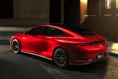 智己L6明日上市，20万级纯电轿跑能否掀起市场新风暴？