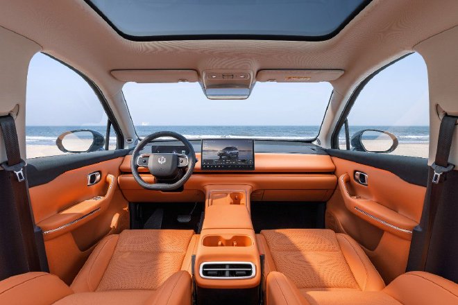 2026款零跑C10上市售价12.28万-14.28万