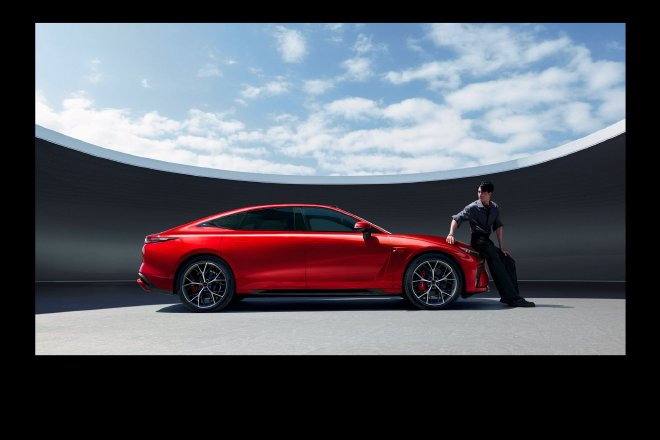 新款星途星纪元ES纯电版上市售价18.98-26.98万元