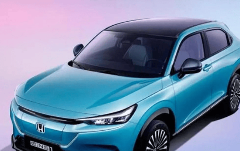 本田飞度跌破7万大关，对比比亚迪海鸥，燃油经济保值率高，你选谁？