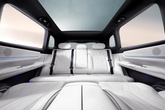 12.98万买中型SUV?长安启源Q07空间逆天,智能配置惊到你? 12.98万买中型SUV?长安启源Q07空间逆天,智能配置惊到你?