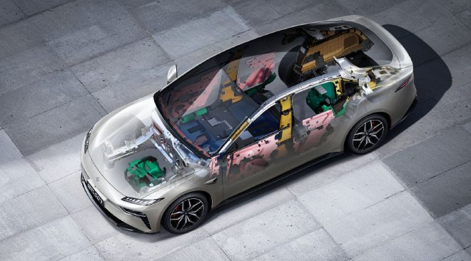 售价11.59-14.99万元2025款东风奕派eπ007正式上市