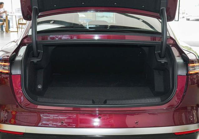 奇瑞新车未上市订单破5万，超5米大空间，续航2000公里值吗？