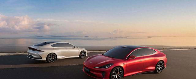 智己L6配四轮转向，高续航850km是不是固态电池