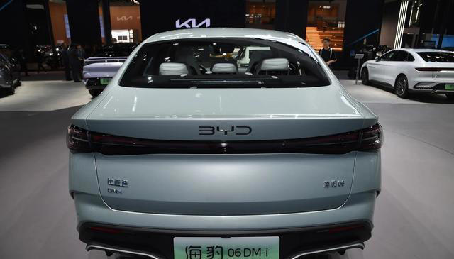 比亚迪海豹06DM-i智驾版限时优惠售价7.68万元起