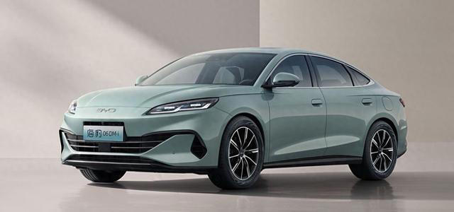 十万级水桶产品，比亚迪海豹06的亮点不止于智驾？