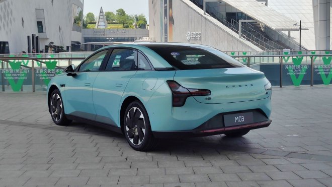 小鹏MONAM03Max试驾体验15万内最强智驾？