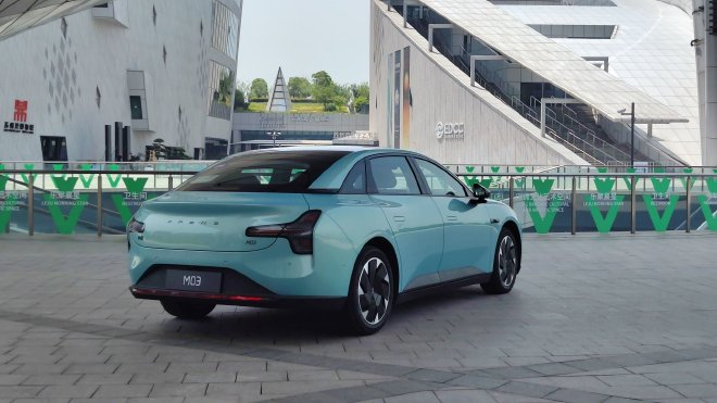 小鹏MONAM03Max试驾体验15万内最强智驾？