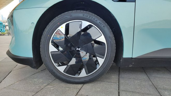 小鹏MONAM03Max试驾体验15万内最强智驾？