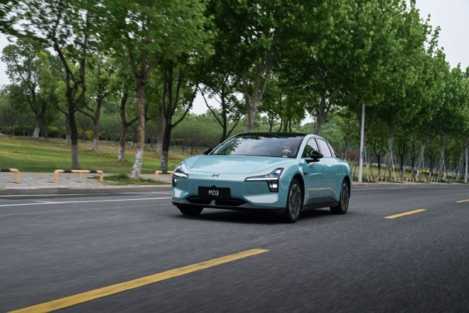 小鹏MONAM03Max试驾体验15万内最强智驾？