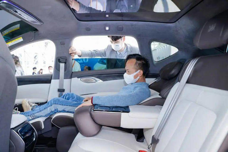 被忽视的中大型豪华SUV，长超5米，续航640km，从34万降到22万