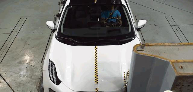 极氪001：安全性能全方位剖析，重新定义出行安全