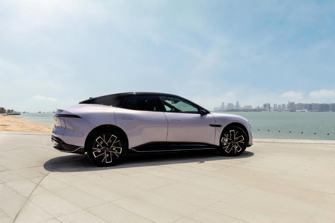 全新阿维塔 12正式上市:配置有得有失,能否在竞争中突围? 全新阿维塔12正式上市:配置有得有失,能否在竞争中突围?