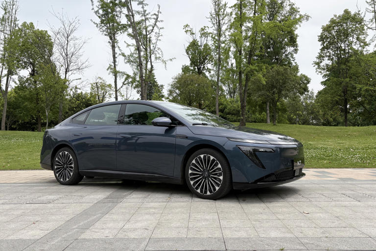 试驾东风日产N7丨智能化看齐新势力，合资品牌终于摸到电动车“门道”