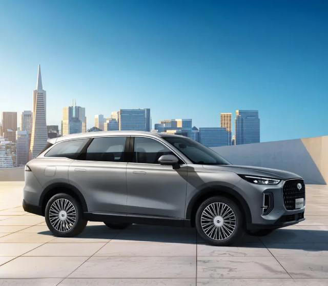 瑞虎8L：超越瑞虎8的家庭出行新体验