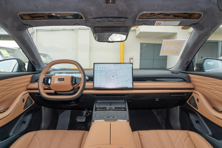 吉利版“帕梅”上市，车长超5米，续航1600km还有高阶智驾